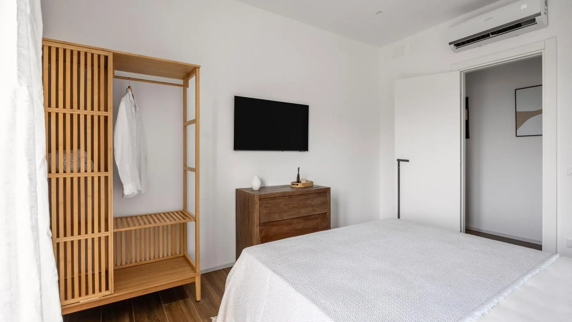 Athena Luxury Home Palermo 0*,  Italy